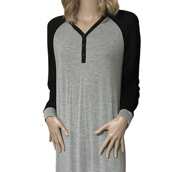 Ekouaer Super Soft Rayon Long Nightgown Sleep Tee Shirt Henley Two Tone NWOT - Picture 4 of 12